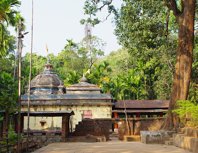 Keshavraj Temple set among betel palms near Dapoli